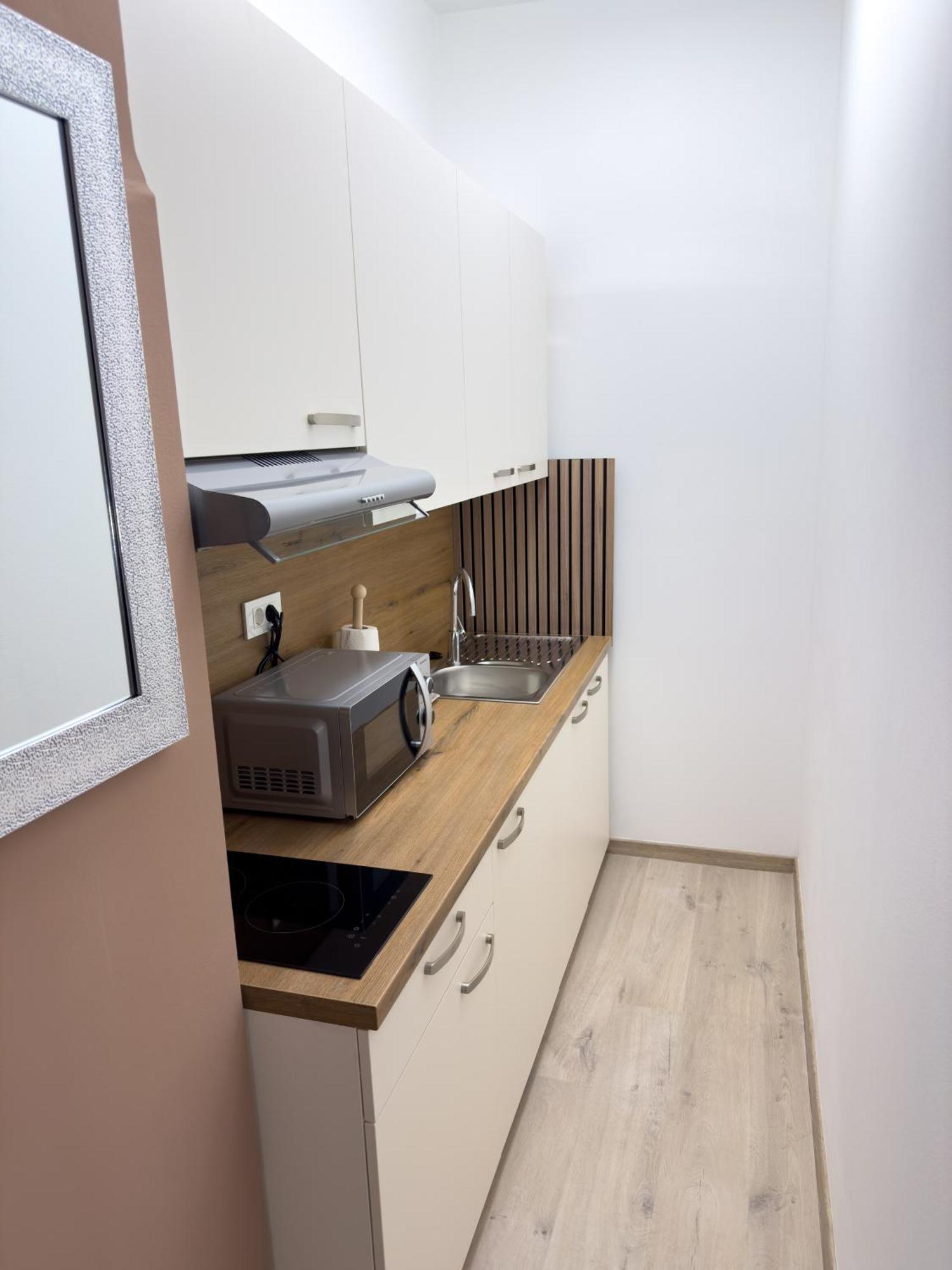 Apartments Adamas Celje Extérieur photo